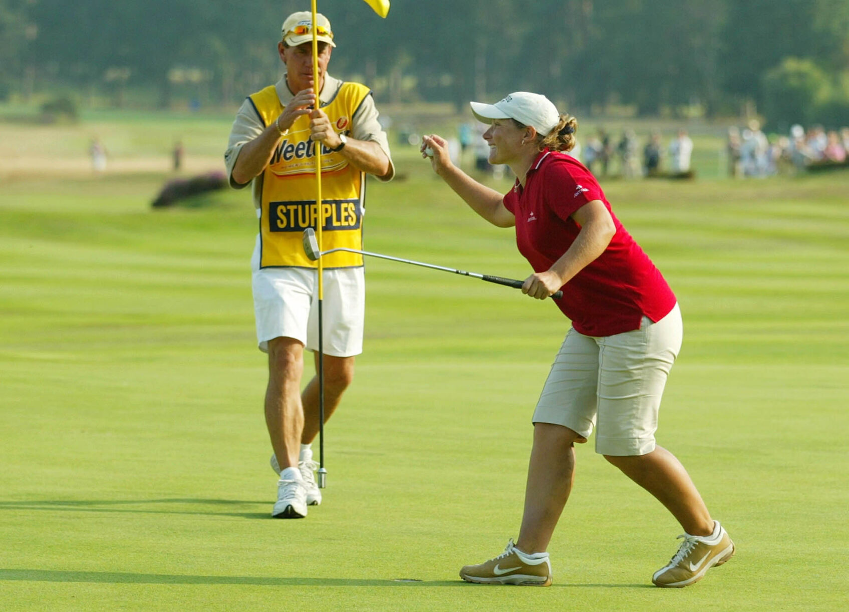 2004: Karen Stupples shoots 19-under 269 to win her first major title